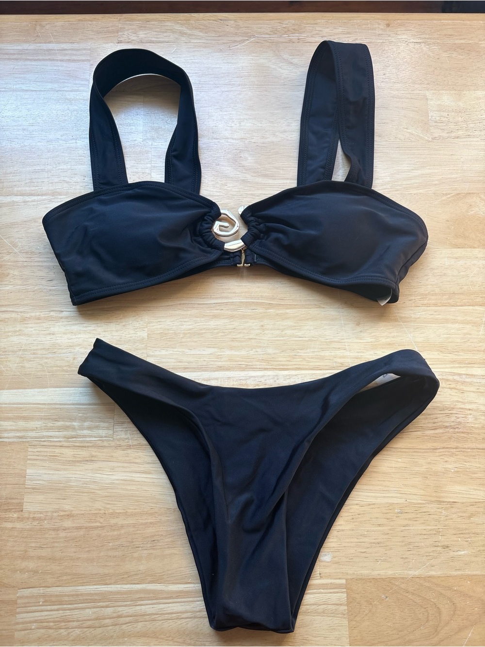 Black Women's Two-Piece Bikini Set with Center Ring Detail